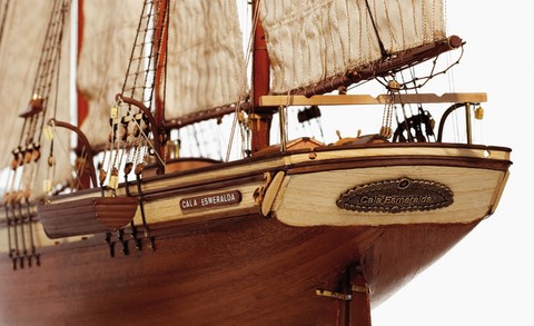 Maquette bateau bois Esmeralda OcCre