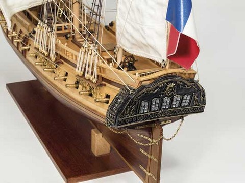 maquette batau en bois la Flore