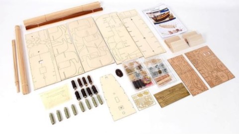 Maquette bateau en bois Occre Endeveavour