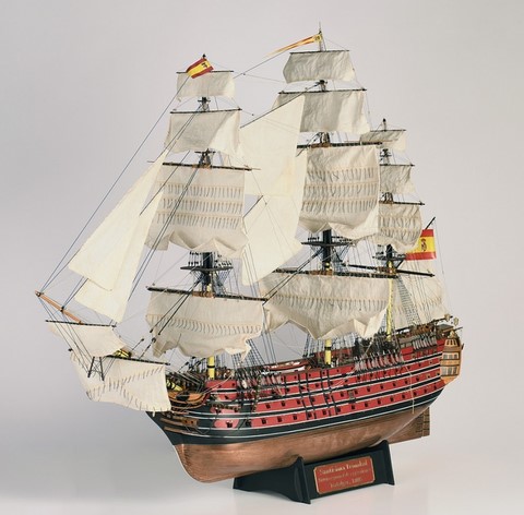 Maquette de bateau en bois Santasima Trinidad