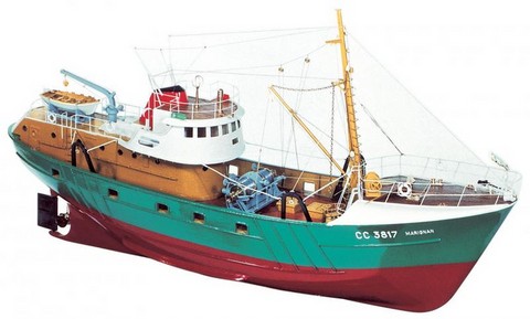maquette de chalutier en bois marignan