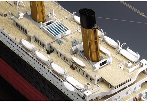 Maquette bateau bois Titanic