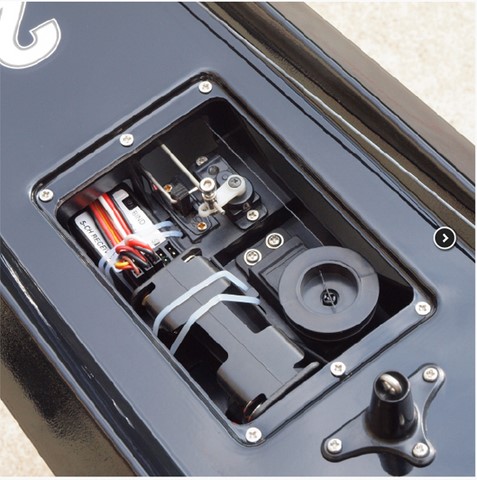 voilier radiocommandé Focus V3