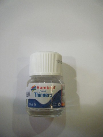 Diluant pour peinture à maquette