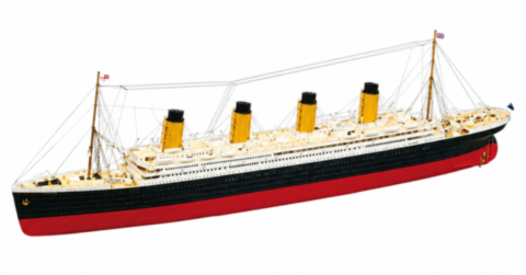 Maquette en bois du Titanic